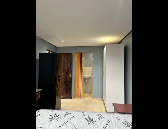 1 BEDROOM ROOM TO LET IN MANOR GARDENS
